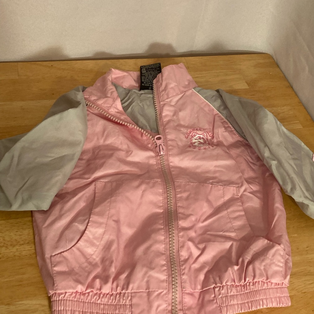Windbreaker “huskies” 18 months